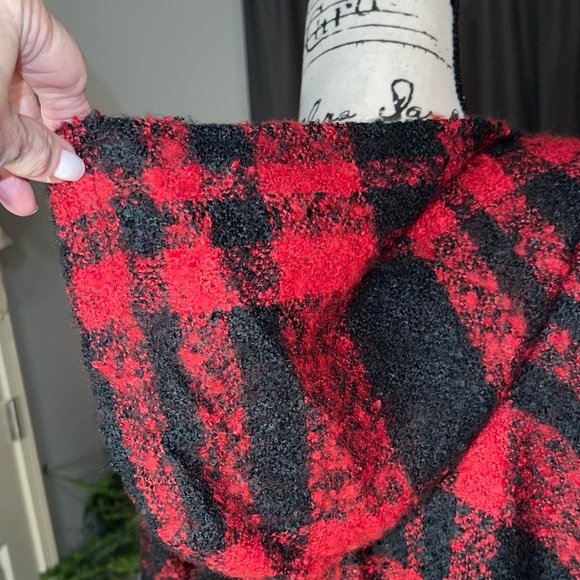 Sold Out - Picture 13 of 16